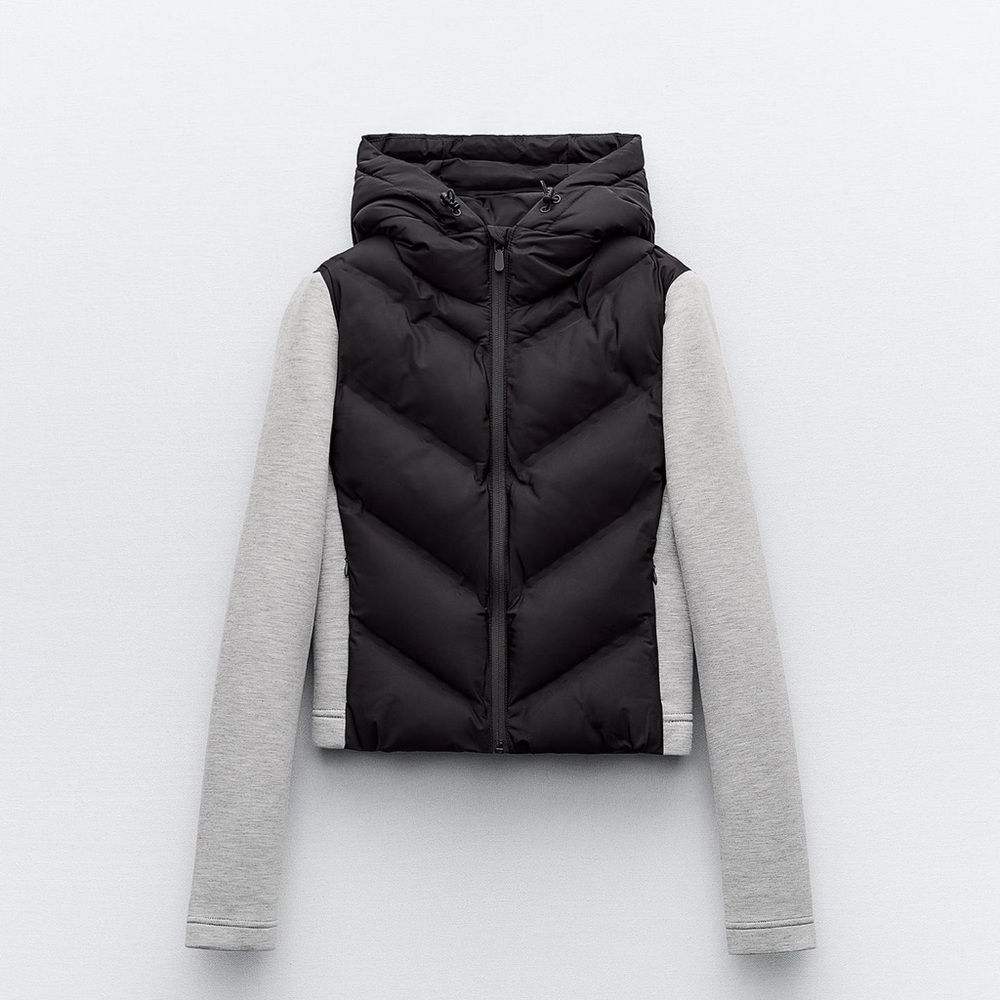 Zara jacket XS never worn